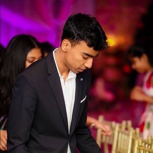 Meet your Posher, Anushan